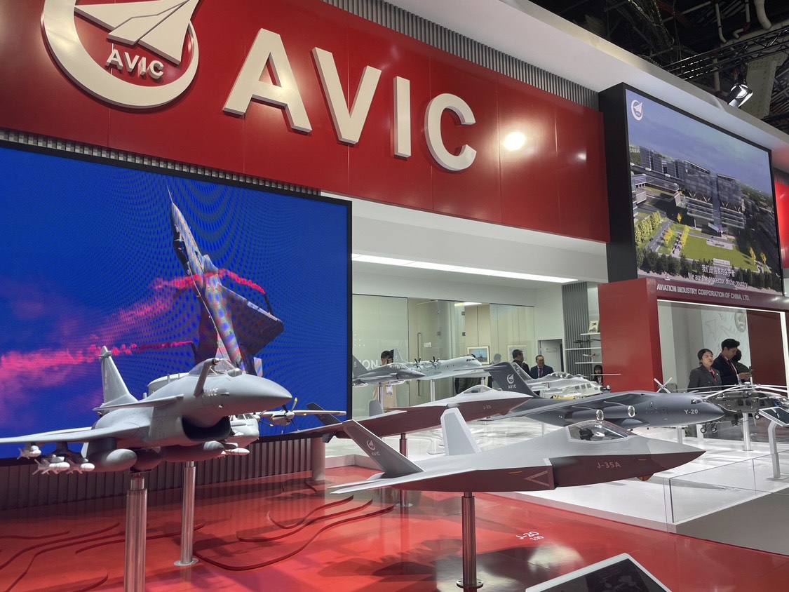avic2066.jpg